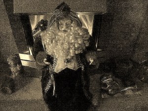 photography, poetry photos by John de Gruyther, Christmas, family christmas, writer John de Gruyther, poetry, poems, Christmas Poems, Father Christmas Black and White Photographs